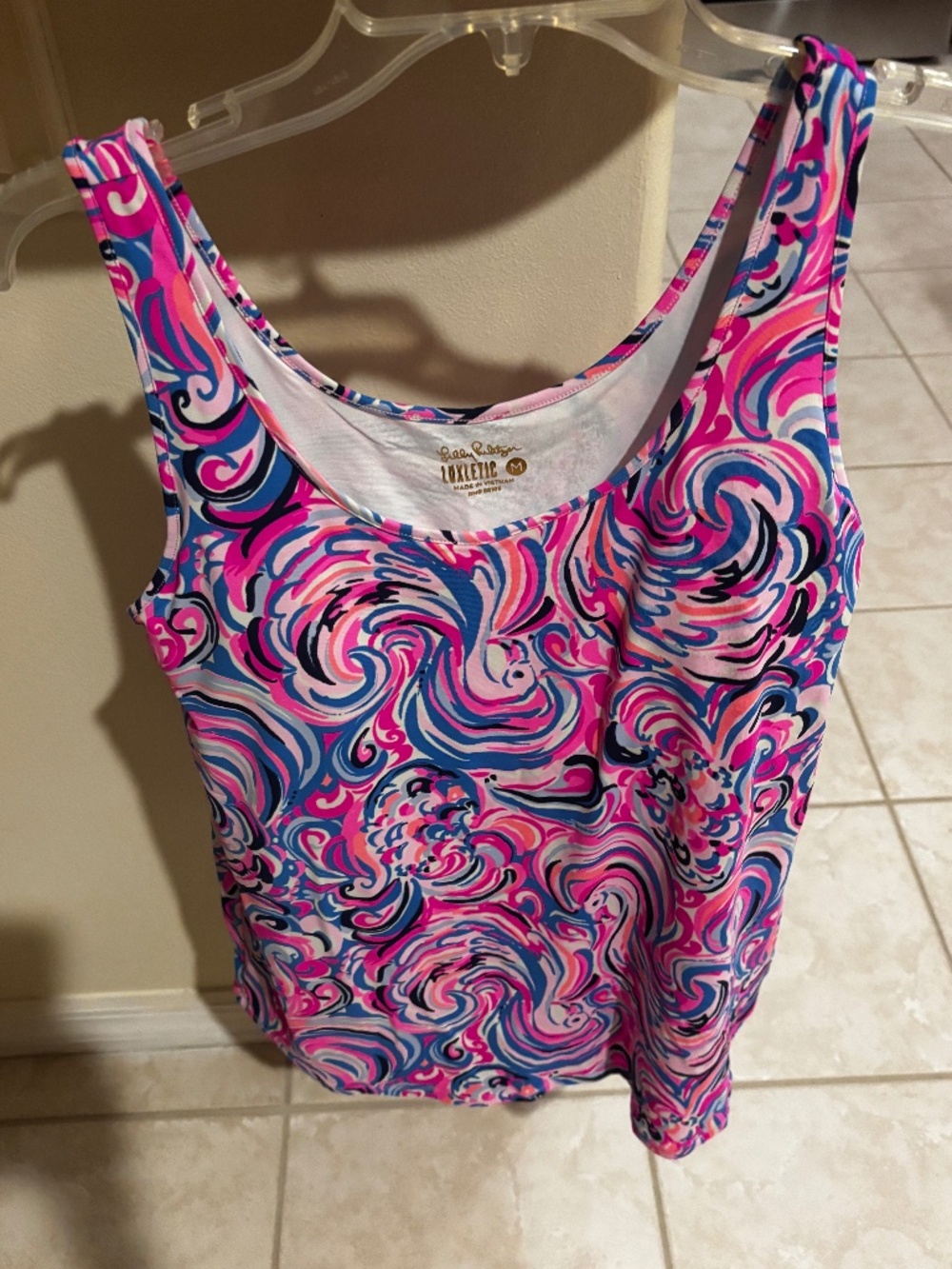 Lilly Pulitzer Luxletic Sunday bra tank raz berry flamingoals medium top